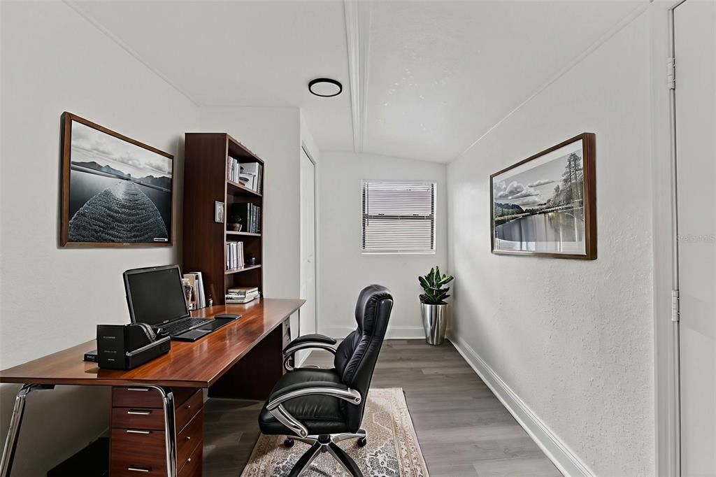 For Sale: $490,000 (5 beds, 0 baths, 1501 Square Feet)