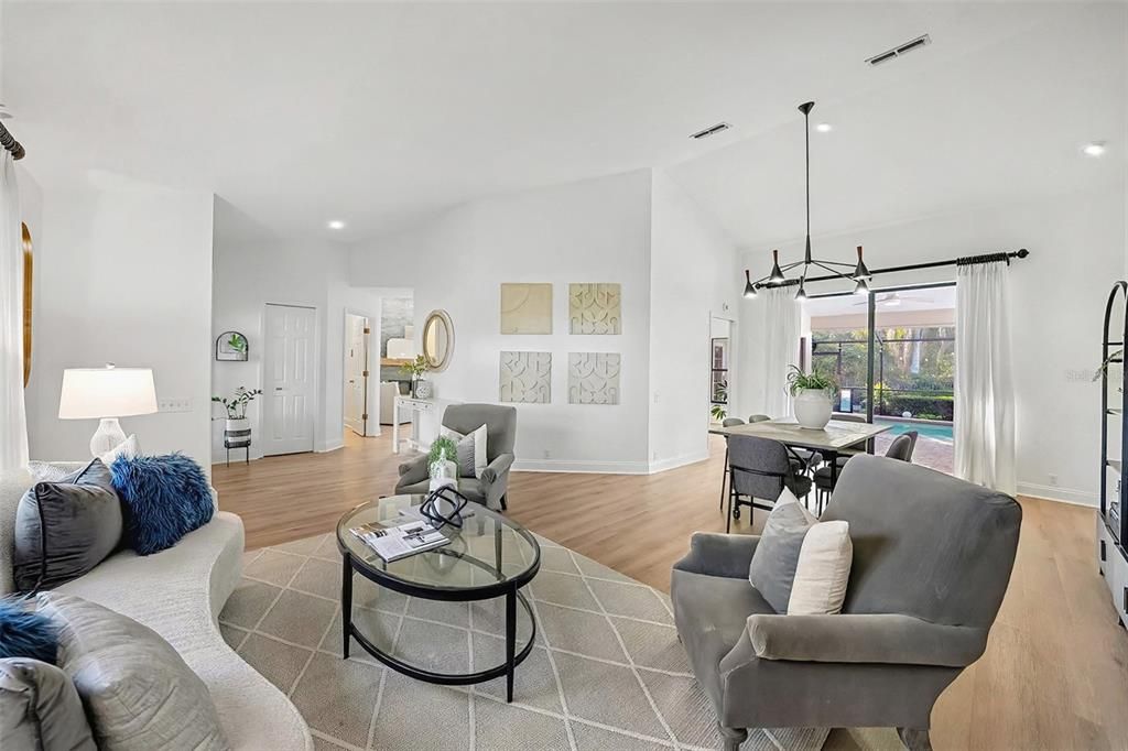 For Sale: $850,000 (4 beds, 2 baths, 2566 Square Feet)