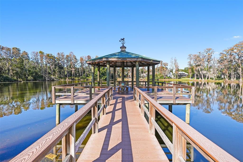 For Sale: $850,000 (4 beds, 2 baths, 2566 Square Feet)