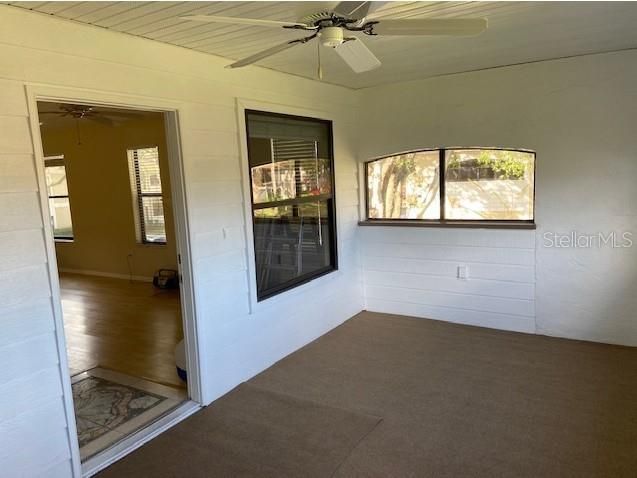 For Rent: $1,450 (2 beds, 2 baths, 889 Square Feet)