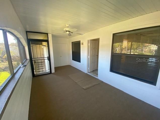 For Rent: $1,450 (2 beds, 2 baths, 889 Square Feet)