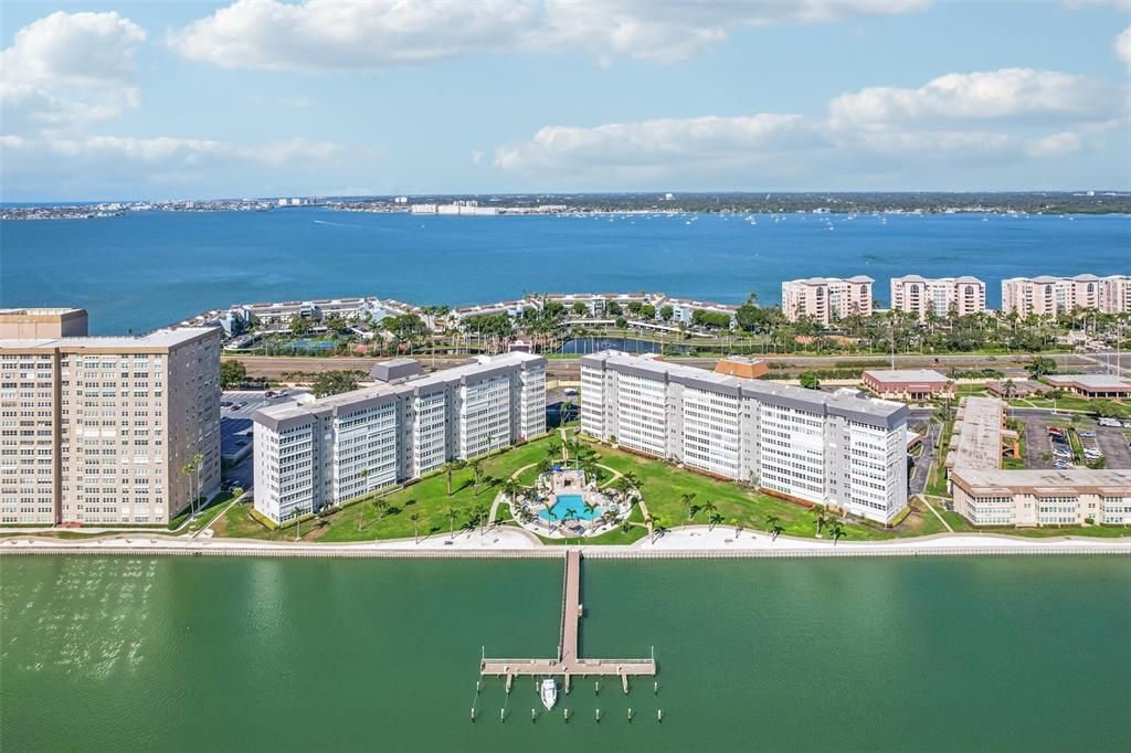 На продажу: $355,000 (2 спален, 2 ванн, 1605 Квадратных фут)