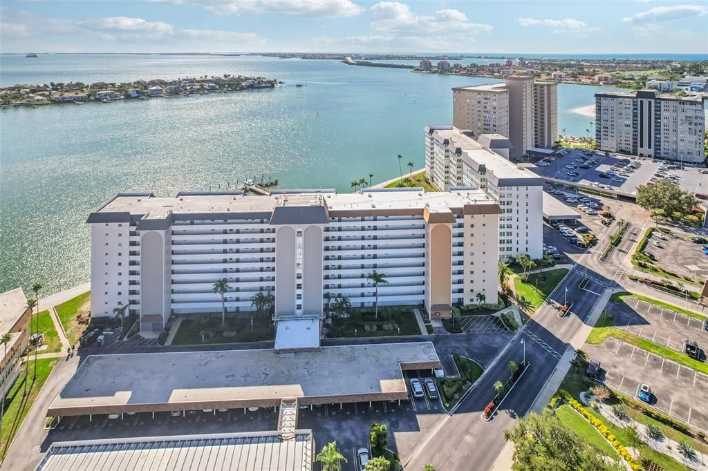 На продажу: $355,000 (2 спален, 2 ванн, 1605 Квадратных фут)