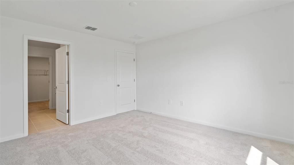 待售: $280,000 (3 贝兹, 2 浴室, 1824 平方英尺)