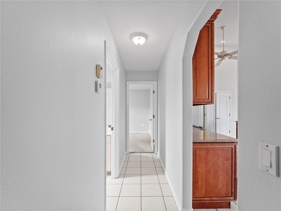 待售: $499,000 (3 贝兹, 2 浴室, 2084 平方英尺)