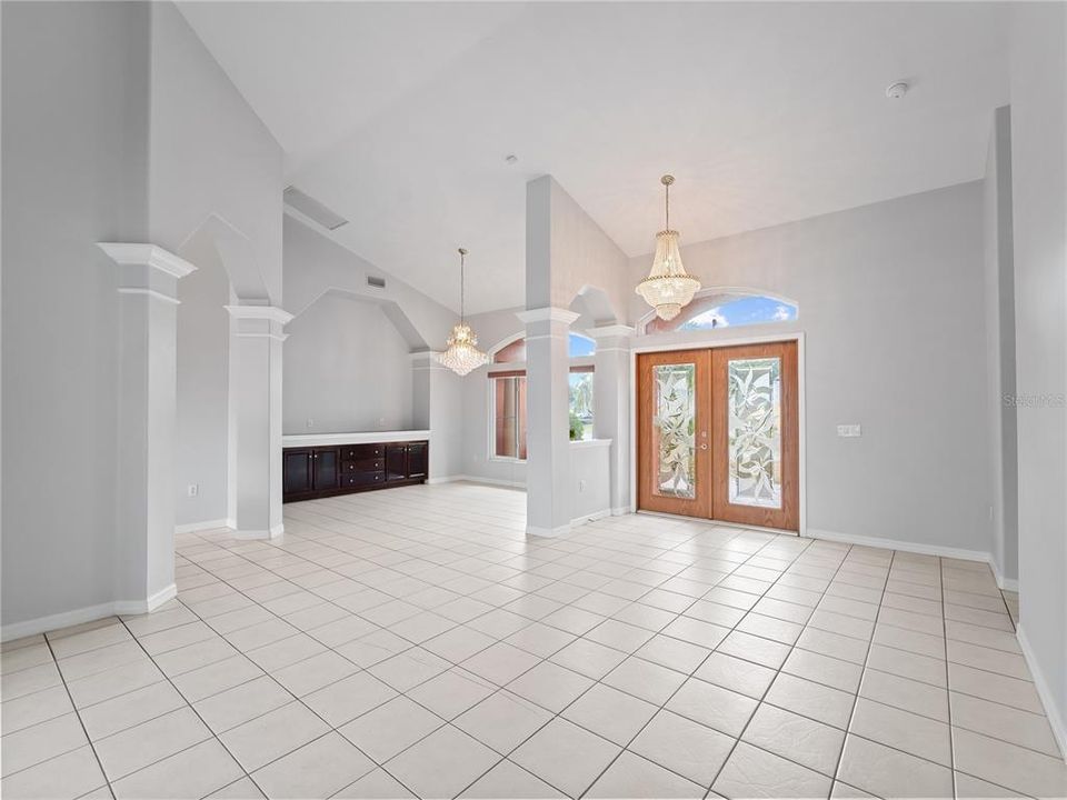 待售: $499,000 (3 贝兹, 2 浴室, 2084 平方英尺)