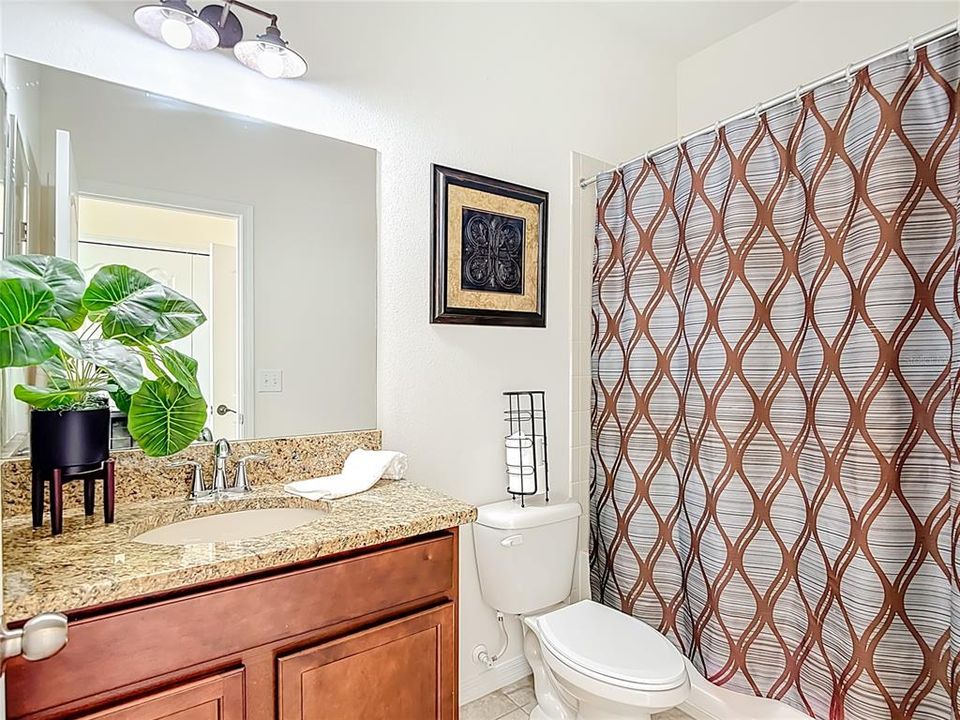 For Sale: $500,000 (4 beds, 3 baths, 2293 Square Feet)