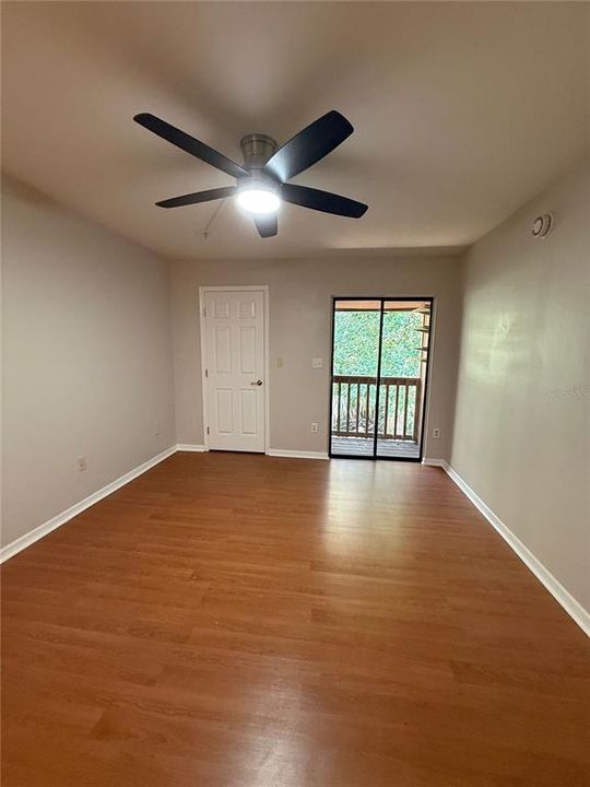 For Rent: $1,075 (1 beds, 1 baths, 493 Square Feet)