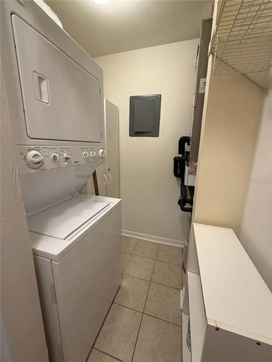 For Rent: $1,075 (1 beds, 1 baths, 493 Square Feet)