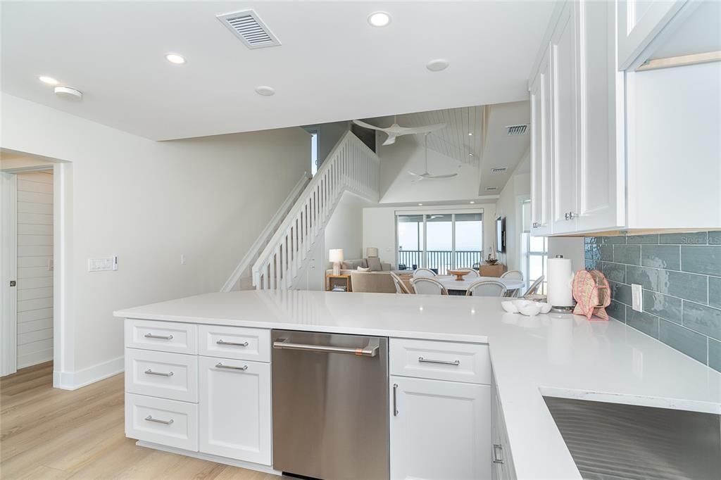 待售: $939,000 (3 贝兹, 3 浴室, 1750 平方英尺)