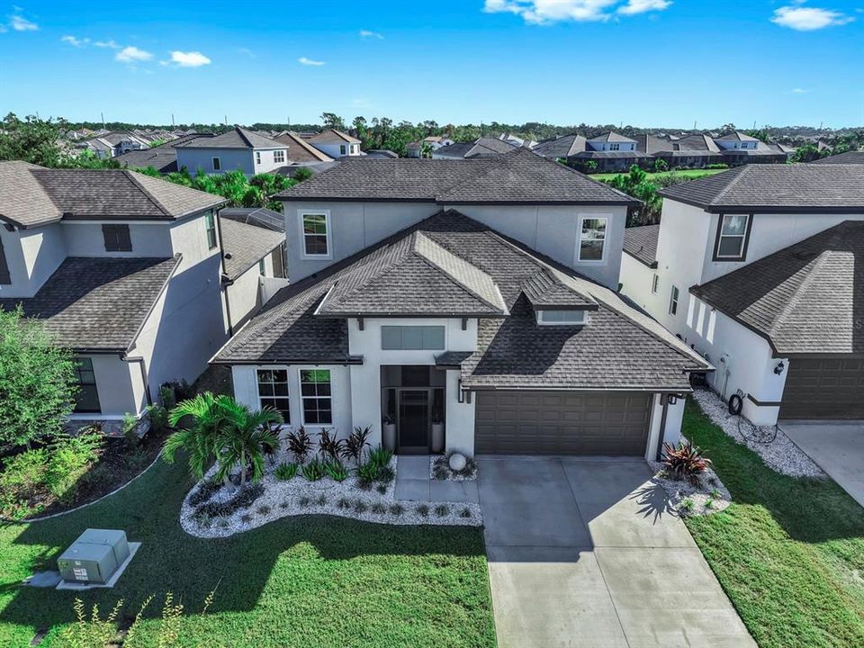 For Sale: $800,000 (4 beds, 4 baths, 2943 Square Feet)