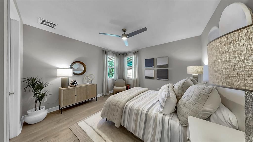 For Sale: $800,000 (4 beds, 4 baths, 2943 Square Feet)