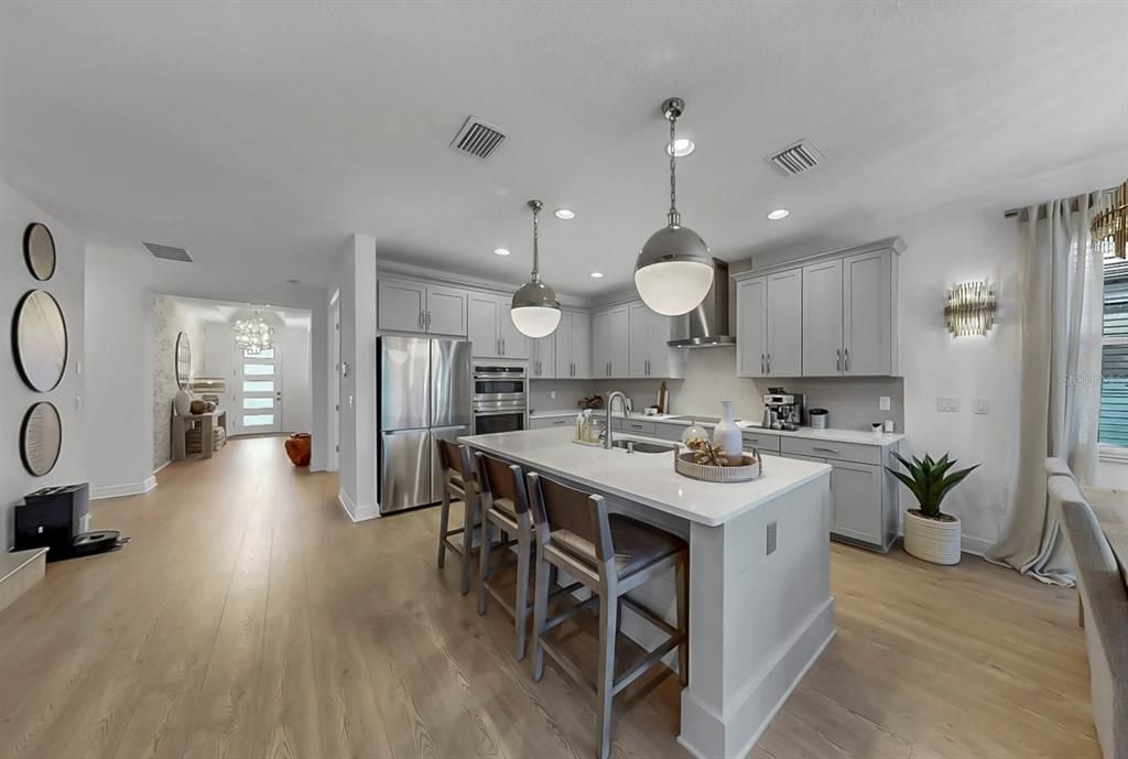 For Sale: $800,000 (4 beds, 4 baths, 2943 Square Feet)