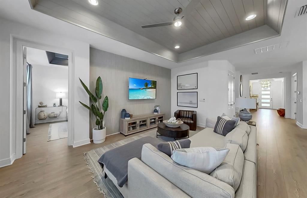 For Sale: $800,000 (4 beds, 4 baths, 2943 Square Feet)