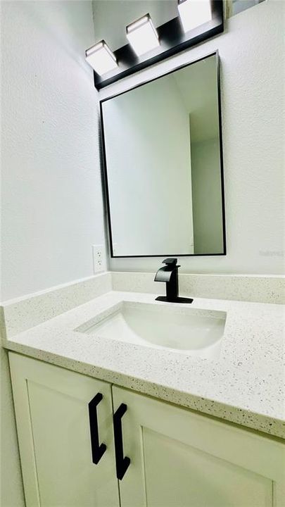 For Sale: $300,000 (3 beds, 2 baths, 1728 Square Feet)