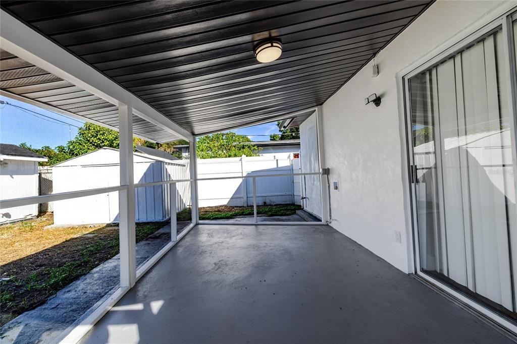 待售: $445,000 (4 贝兹, 2 浴室, 1398 平方英尺)