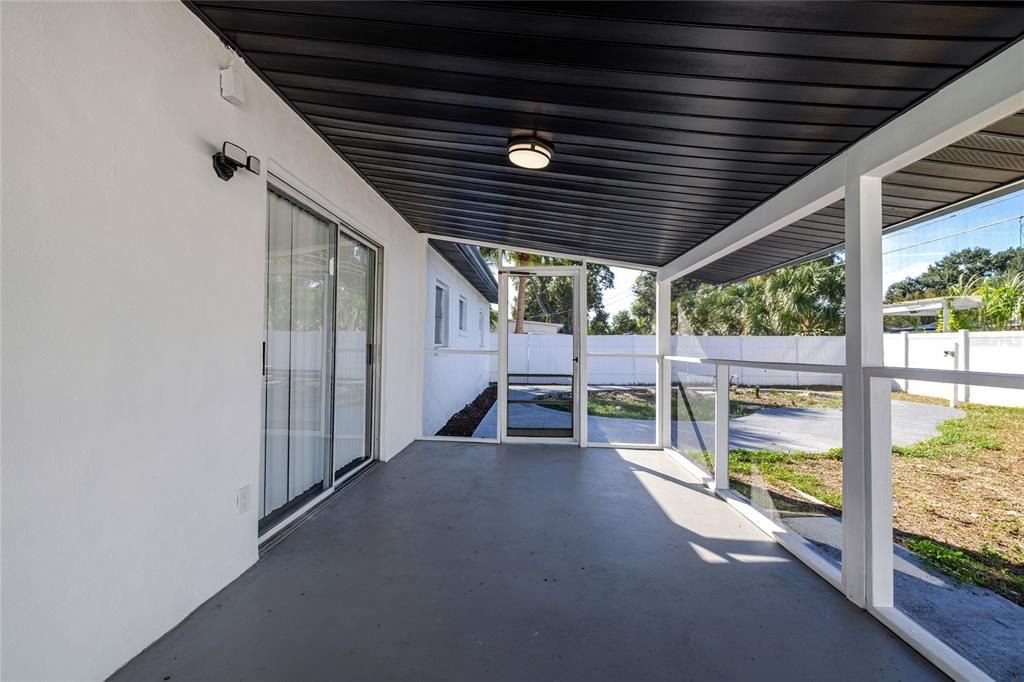 待售: $445,000 (4 贝兹, 2 浴室, 1398 平方英尺)