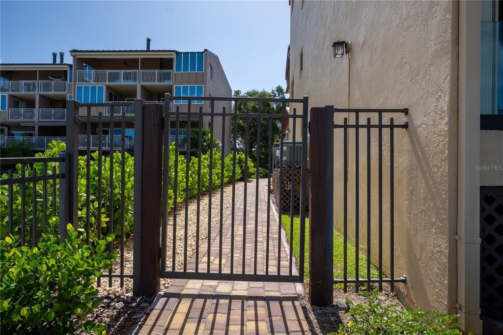 На продажу: $650,000 (2 спален, 2 ванн, 1510 Квадратных фут)