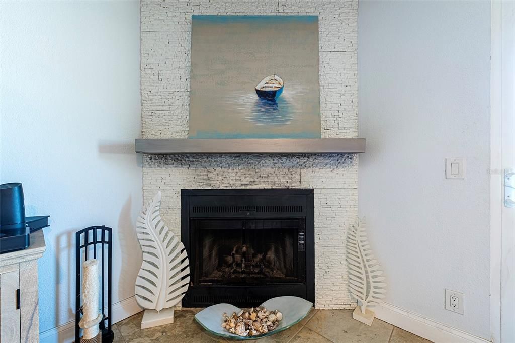 En Venta: $800,000 (2 camas, 2 baños, 1510 Pies cuadrados)