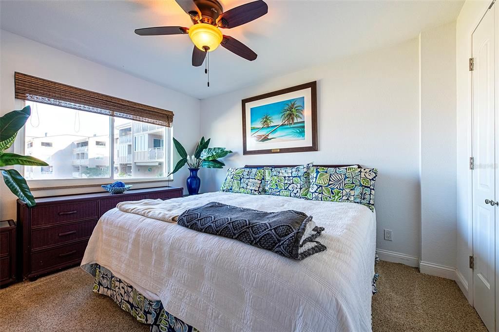 En Venta: $800,000 (2 camas, 2 baños, 1510 Pies cuadrados)