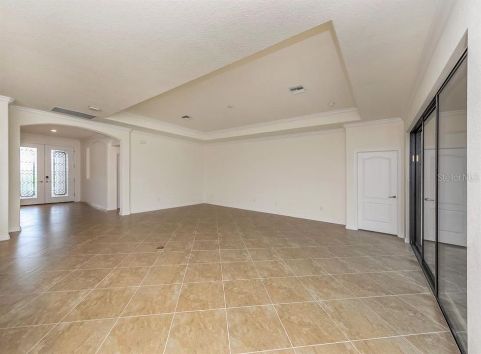 For Rent: $3,000 (4 beds, 2 baths, 2204 Square Feet)