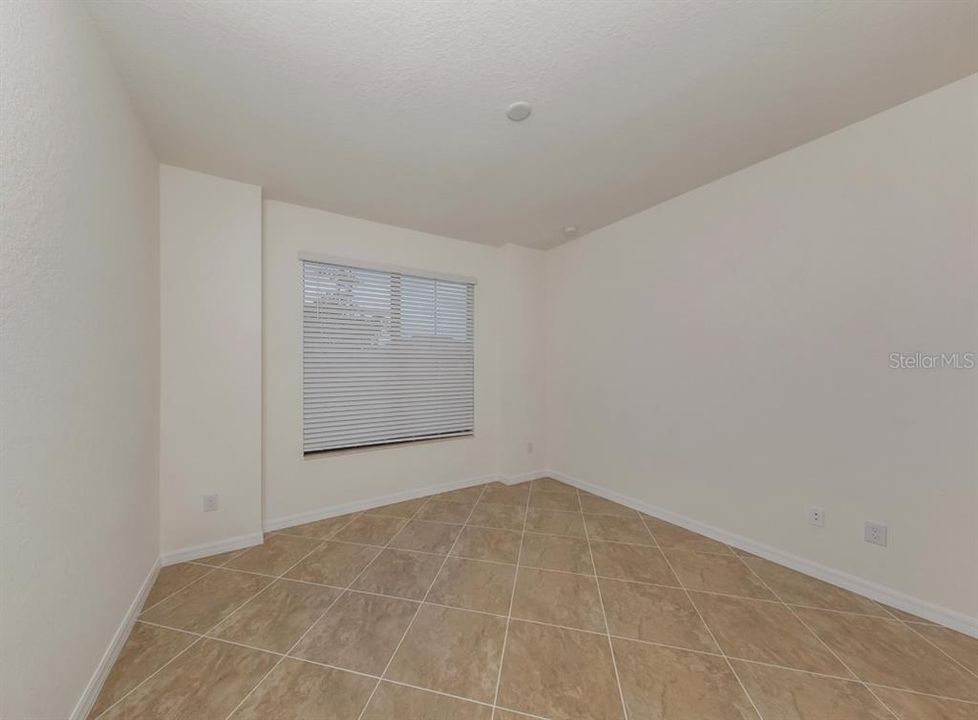 For Rent: $3,000 (4 beds, 2 baths, 2204 Square Feet)