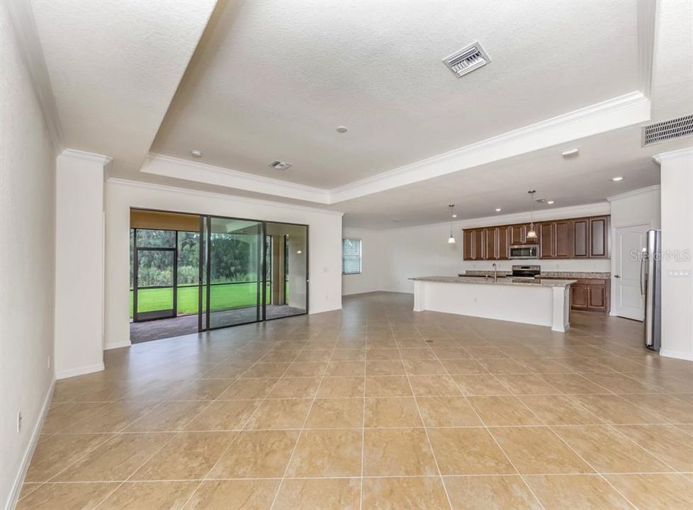 For Rent: $3,000 (4 beds, 2 baths, 2204 Square Feet)