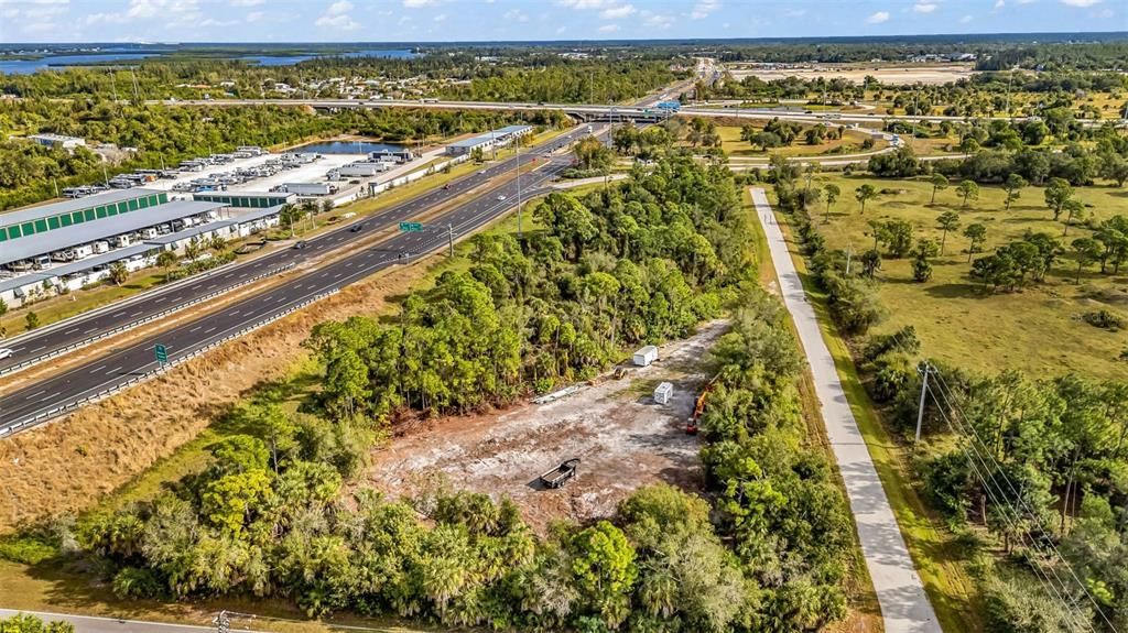 На продажу: $2,500,000 (2.57 acres)