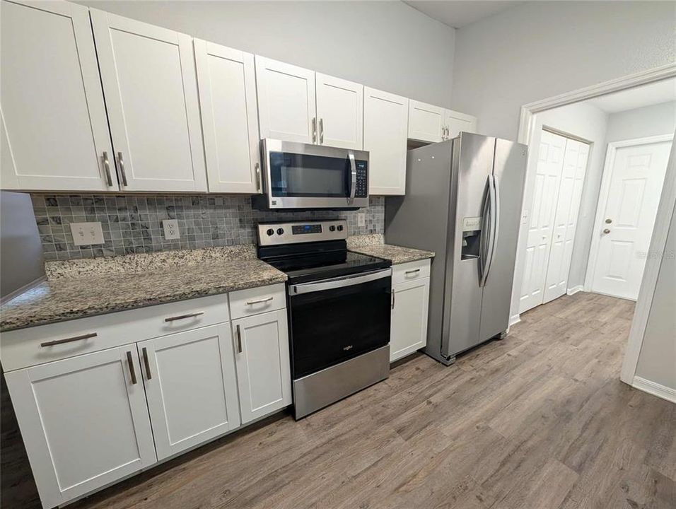 For Rent: $1,900 (3 beds, 2 baths, 1609 Square Feet)