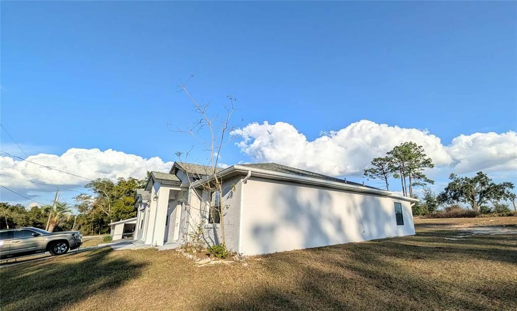 For Rent: $1,900 (3 beds, 2 baths, 1609 Square Feet)