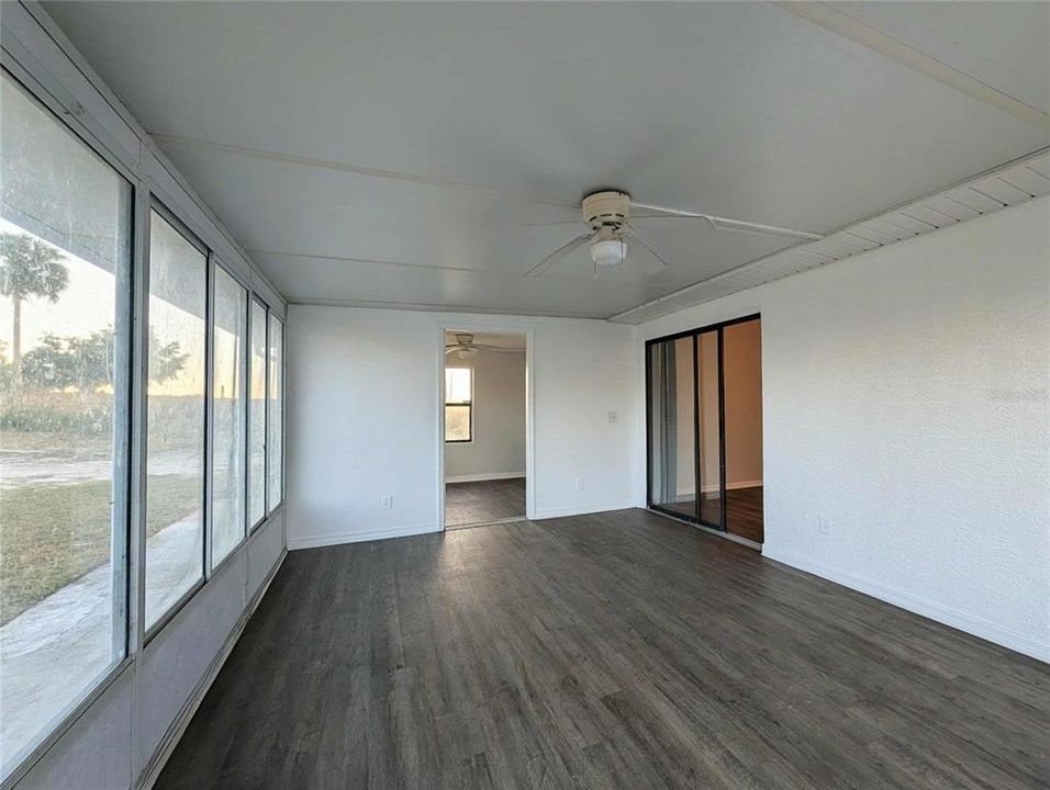 For Rent: $1,900 (3 beds, 2 baths, 1609 Square Feet)