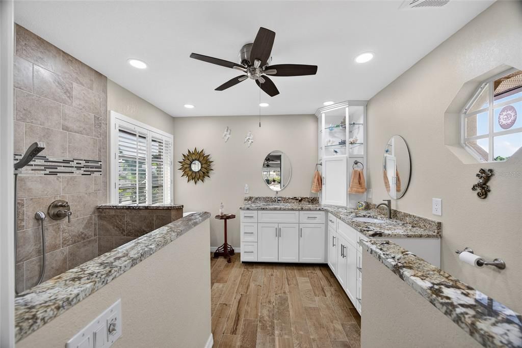 待售: $675,000 (3 贝兹, 2 浴室, 1899 平方英尺)