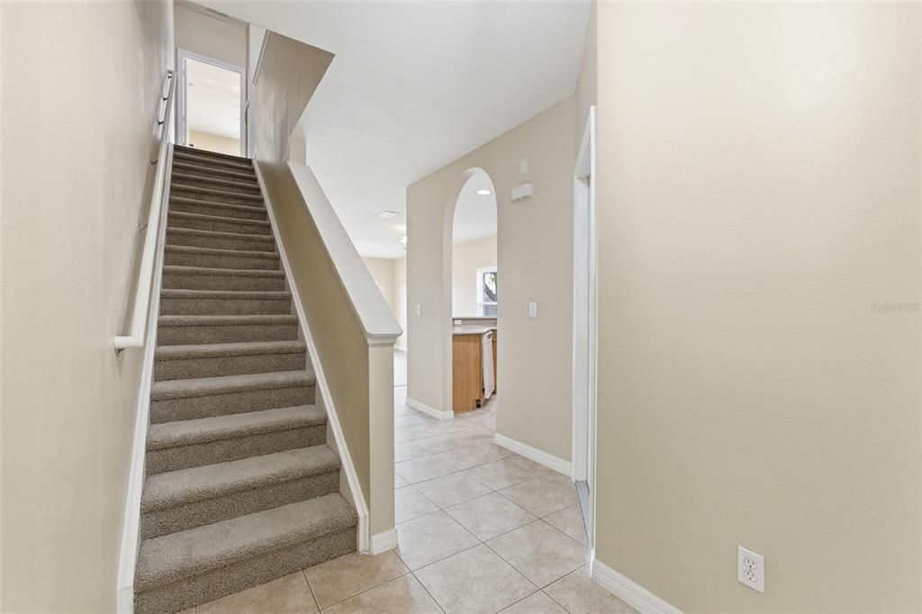 На продажу: $295,000 (3 спален, 2 ванн, 1472 Квадратных фут)