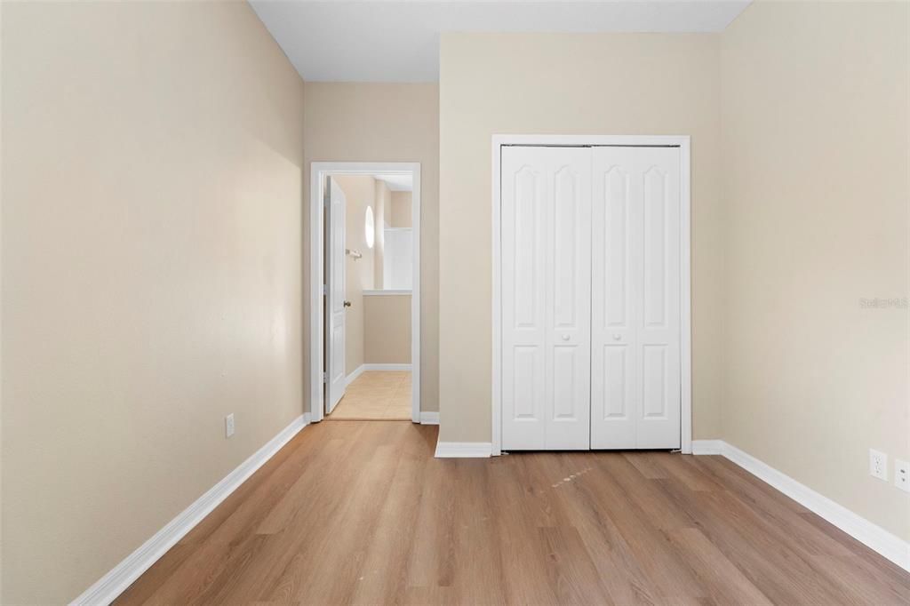 На продажу: $295,000 (3 спален, 2 ванн, 1472 Квадратных фут)