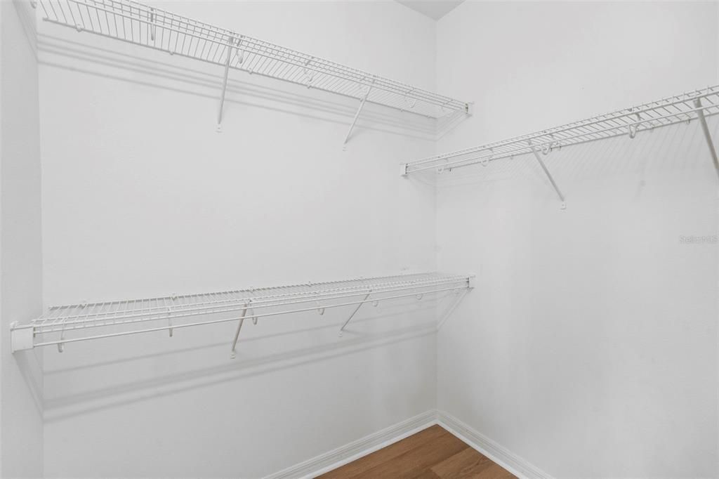 На продажу: $295,000 (3 спален, 2 ванн, 1472 Квадратных фут)