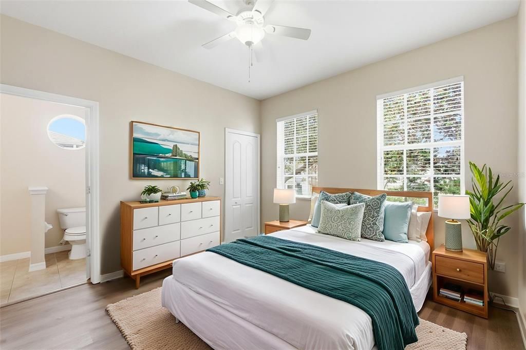 На продажу: $295,000 (3 спален, 2 ванн, 1472 Квадратных фут)