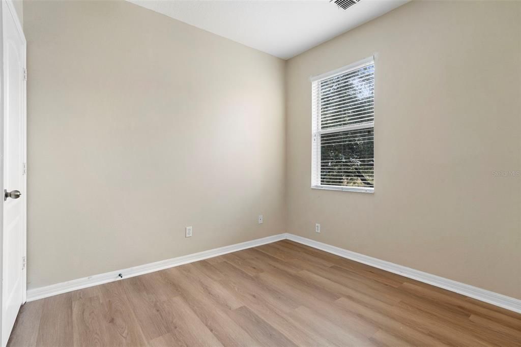 На продажу: $295,000 (3 спален, 2 ванн, 1472 Квадратных фут)