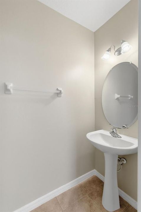 На продажу: $295,000 (3 спален, 2 ванн, 1472 Квадратных фут)