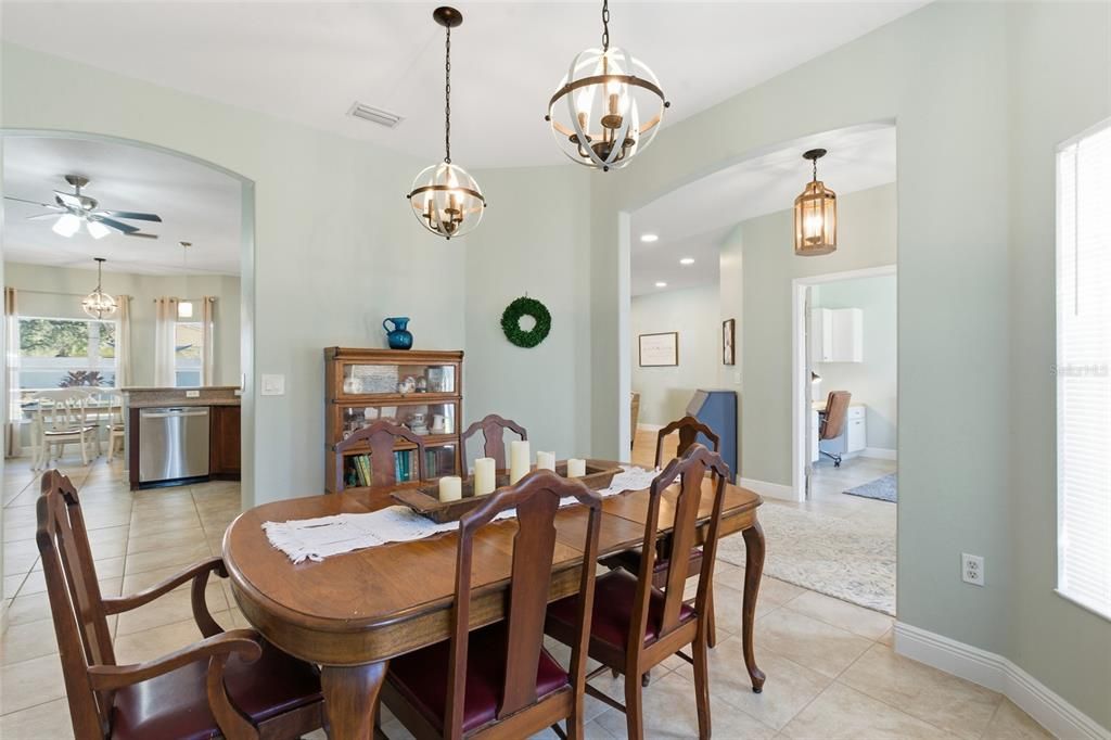 For Sale: $424,900 (4 beds, 2 baths, 2231 Square Feet)