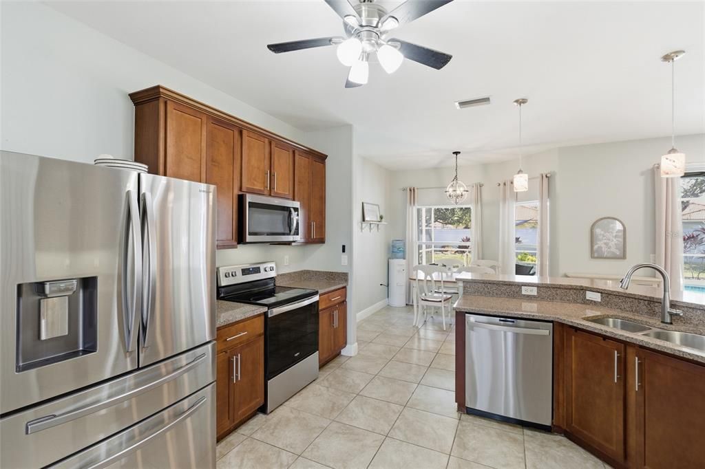 For Sale: $424,900 (4 beds, 2 baths, 2231 Square Feet)