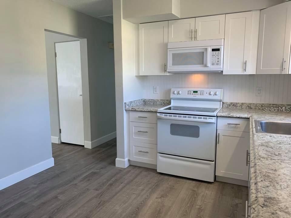 For Rent: $1,900 (2 beds, 2 baths, 1158 Square Feet)