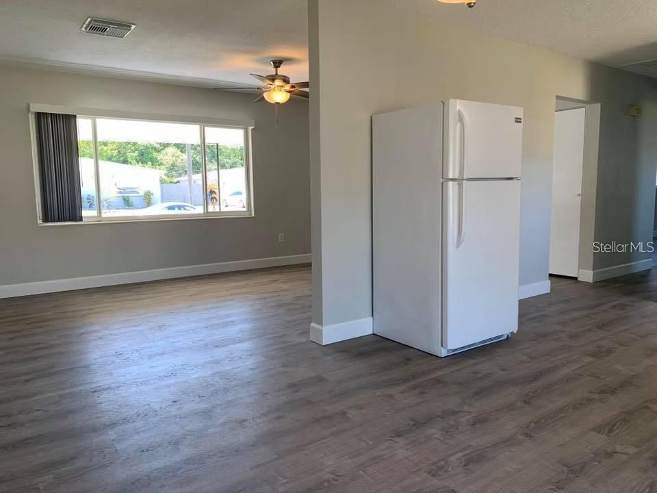 For Rent: $1,900 (2 beds, 2 baths, 1158 Square Feet)