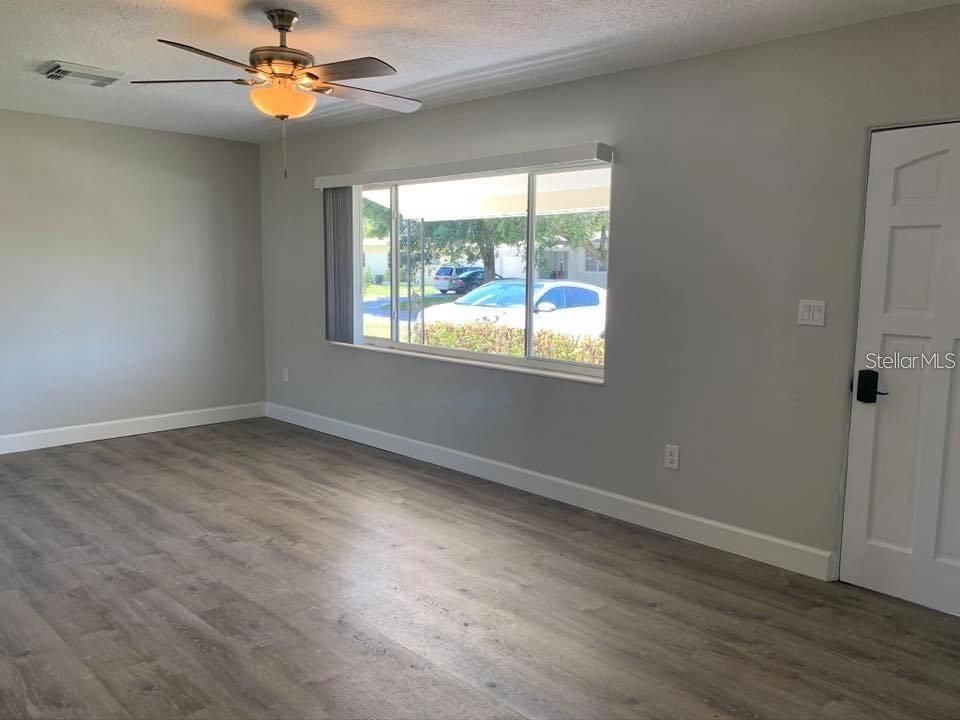 For Rent: $1,900 (2 beds, 2 baths, 1158 Square Feet)