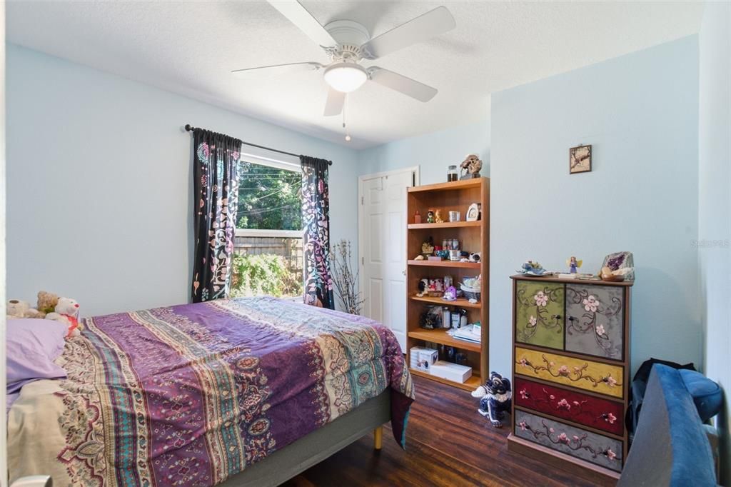 For Sale: $385,000 (4 beds, 2 baths, 1435 Square Feet)