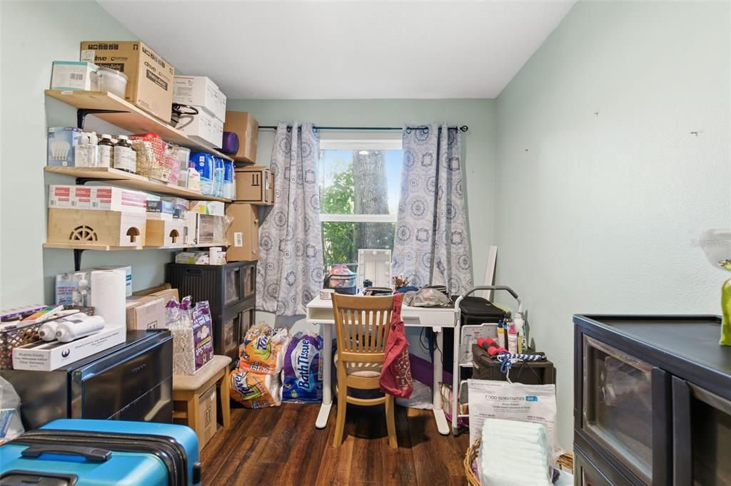 For Sale: $385,000 (4 beds, 2 baths, 1435 Square Feet)