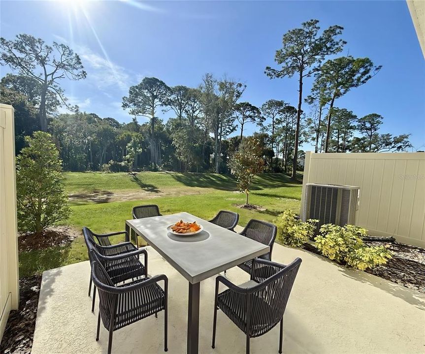 For Rent: $1,950 (3 beds, 2 baths, 1373 Square Feet)