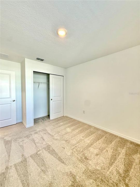 For Rent: $1,950 (3 beds, 2 baths, 1373 Square Feet)