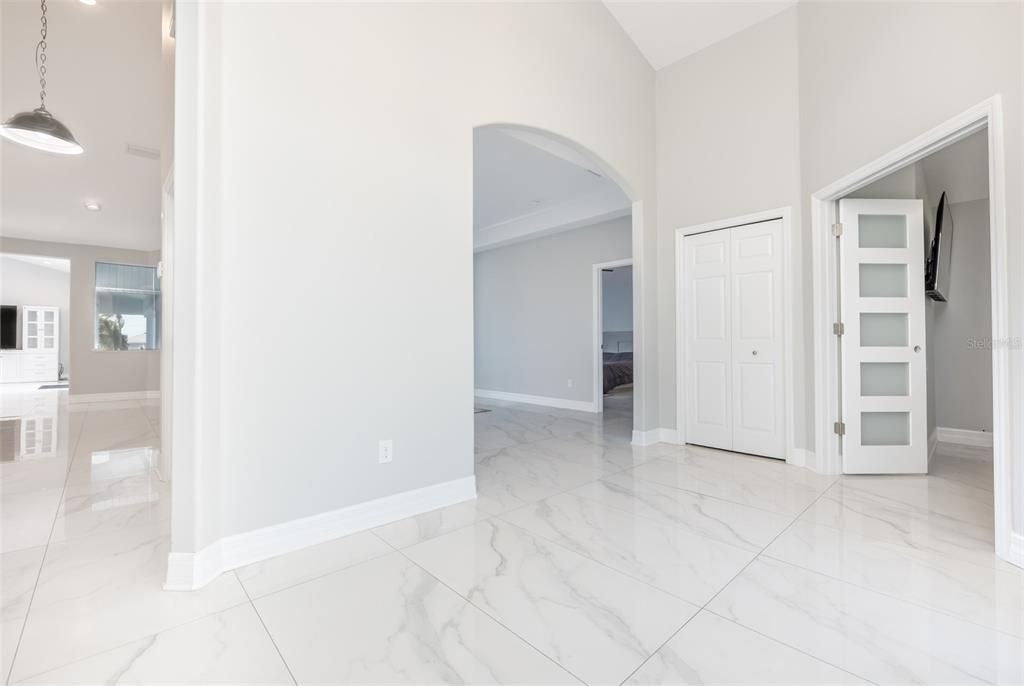 For Sale: $2,100,000 (4 beds, 3 baths, 2782 Square Feet)