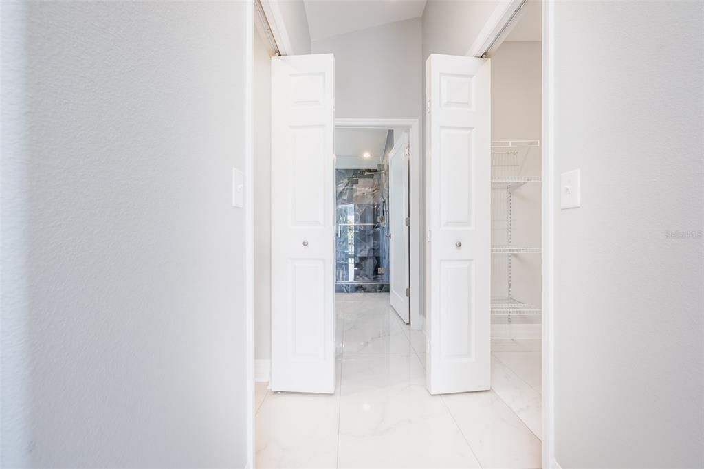 For Sale: $2,100,000 (4 beds, 3 baths, 2782 Square Feet)