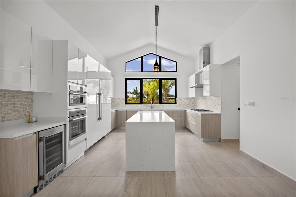 For Sale: $2,700,000 (4 beds, 4 baths, 3206 Square Feet)